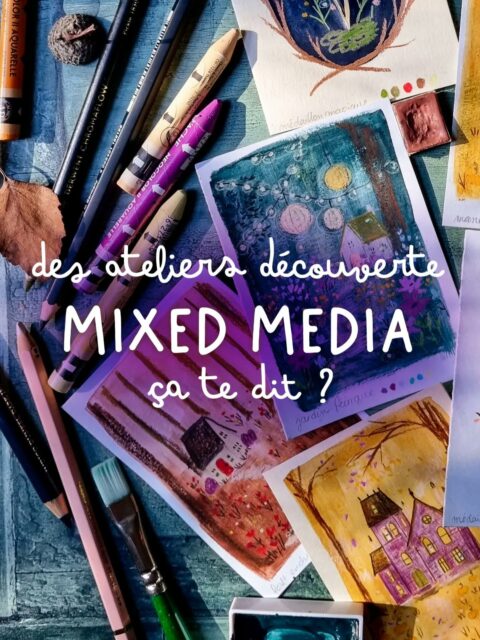 Ateliers découverte mixed media 💛✨️

Avec une bonne dose de magie, de l'automne parce que ça s'y prête, des petites maisons ou des plus grandes et un max de douceur ! 🥰🥰

Je te présente les quatre sujets qui seront proposés en ateliers lors du salon @creativa_nantes 2026 du 29 octobre au 1er novembre ! 

🌼 Jardin féerique avec son champ de fleurs
🎃 Manoir d'automne et son ambiance de saison
🤎 Forêt enchantée avec sa petite maison
🍄 Médaillon magique avec ses champignons ou sa citrouille fleurie (au choix)

Une illustration que tu pourras réaliser pendant l'atelier sur un format A5 (oui, ce sont mes croquis très poussés que tu vois en photo 🤭) !

Les infos pratiques : 
✨️ les 4 sujets sont répartis sur les 8 créneaux disponibles.
✨️ 8 places par créneaux.
✨️ niveaux débutant/intermédiaire.
✨️ à partir de 12 ans.
✨️ il n'est pas nécessaire de savoir dessiner !
✨️ matériel fourni : choix du papier, choix des couleurs, tout pour découvrir le mixed media.
✨️ bonne humeur garantie. 😏🥰

Bon à savoir : pour réserver ton créneau horaire, il faut déjà avoir une entrée pour le salon. 

Je te glisse les liens en bio. 🫶🏻

Dis-moi en commentaires si tu as des questions. 🤗🫶🏻

P.S. : j'ai super hâte de t'y retrouver et de te partager ma passion pour le mixed media ! 🤩😍🫶🏻

#illustratricefrançaise #mixedmediaart